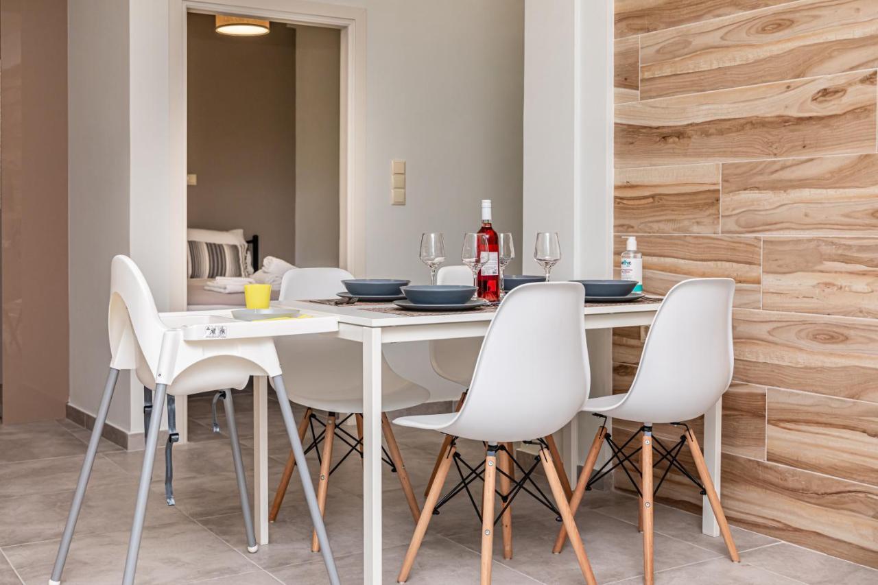 P&K Luxury Apartments 1 Каламата Екстериор снимка